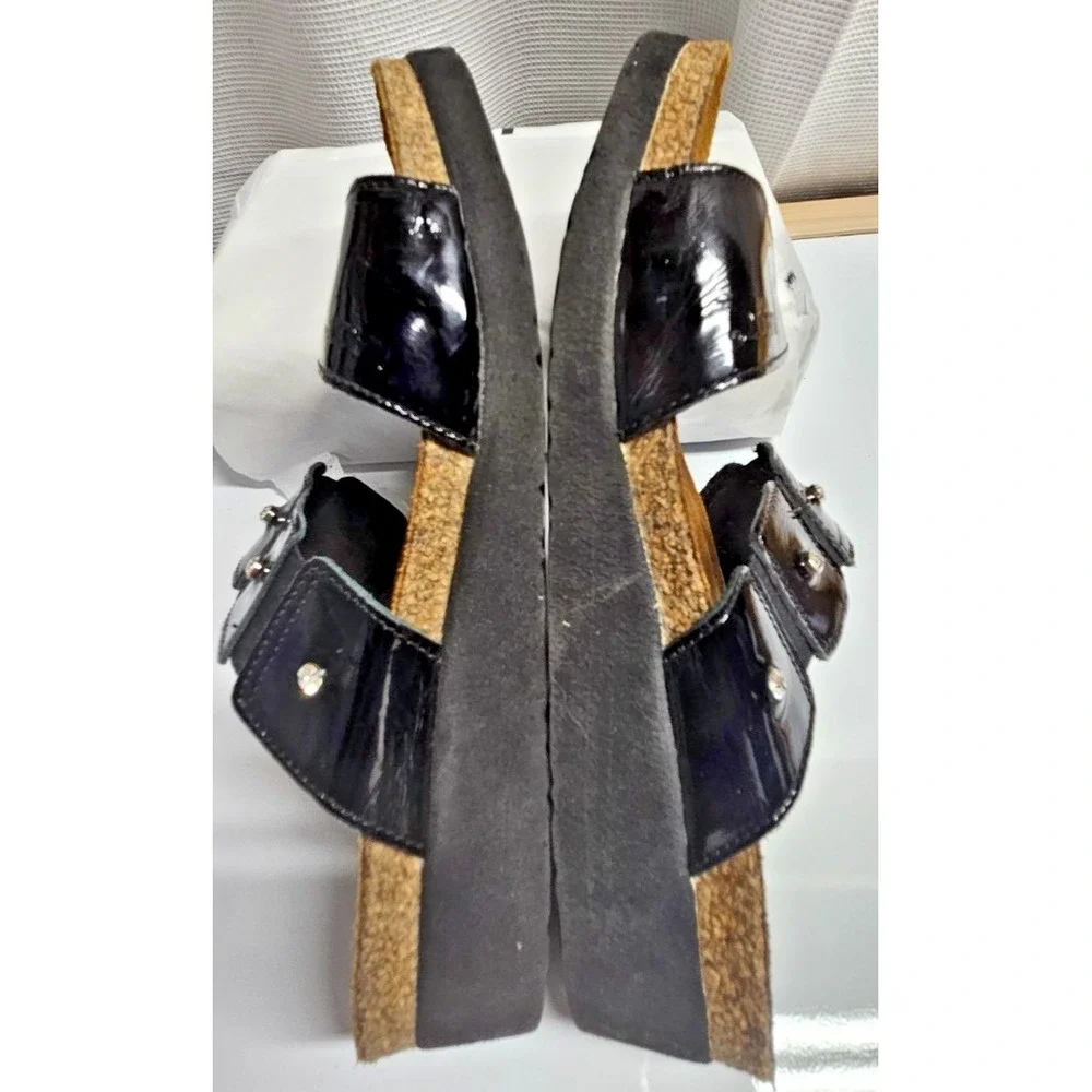 Naot Black patent leather ashley two strap rhinestones cork sandals Sz 39/L8‎
